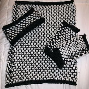 Steve Madden 2 PC Winter Set